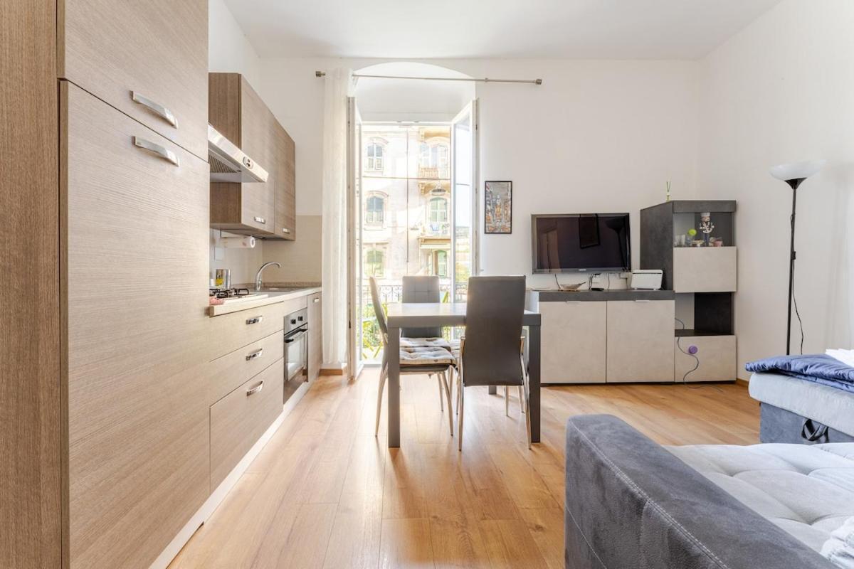 Domvs V Terrae Apartment La Spezia Bagian luar foto