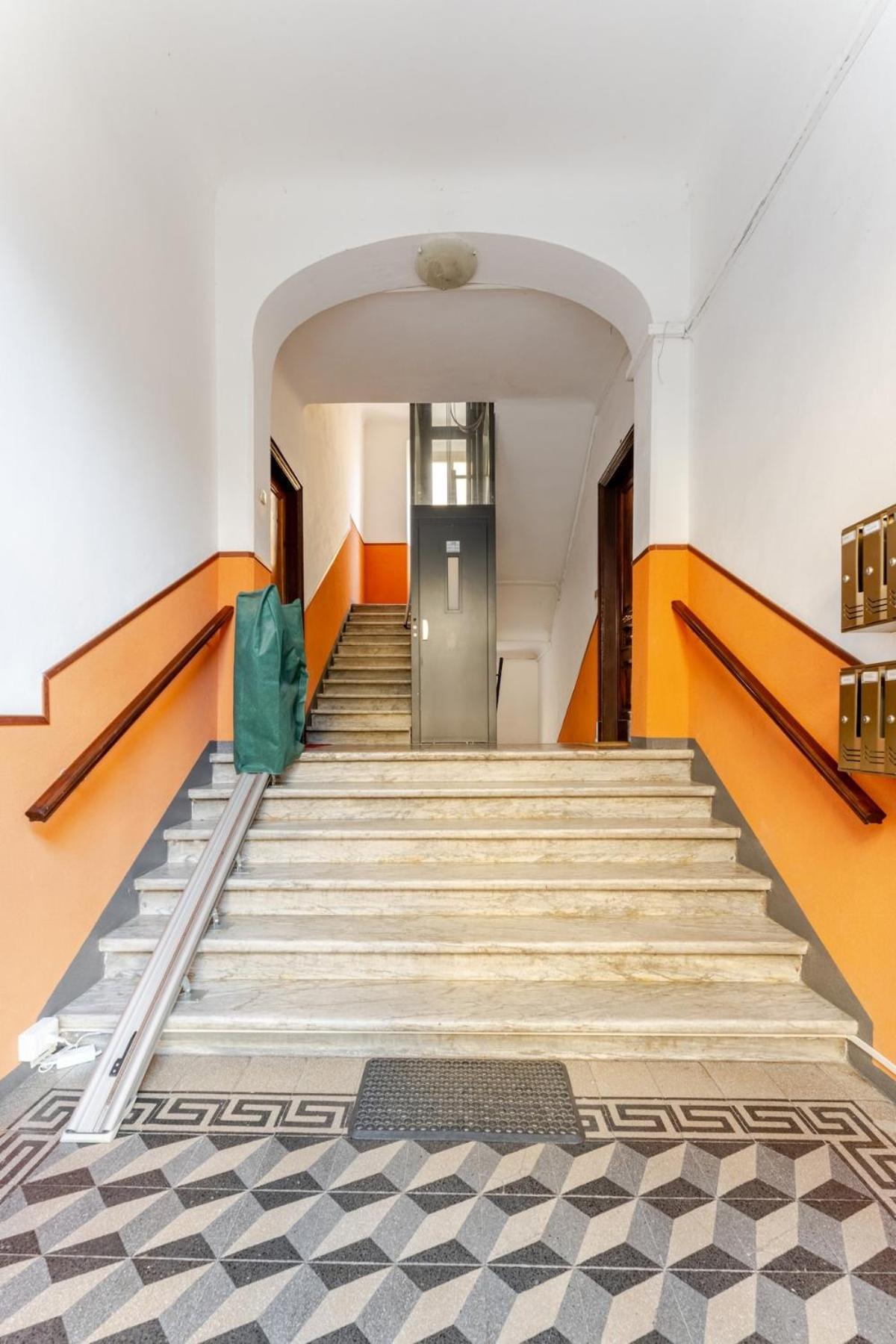 Domvs V Terrae Apartment La Spezia Bagian luar foto