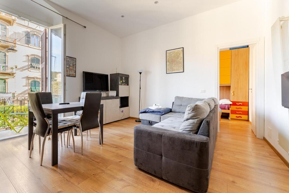 Domvs V Terrae Apartment La Spezia Bagian luar foto