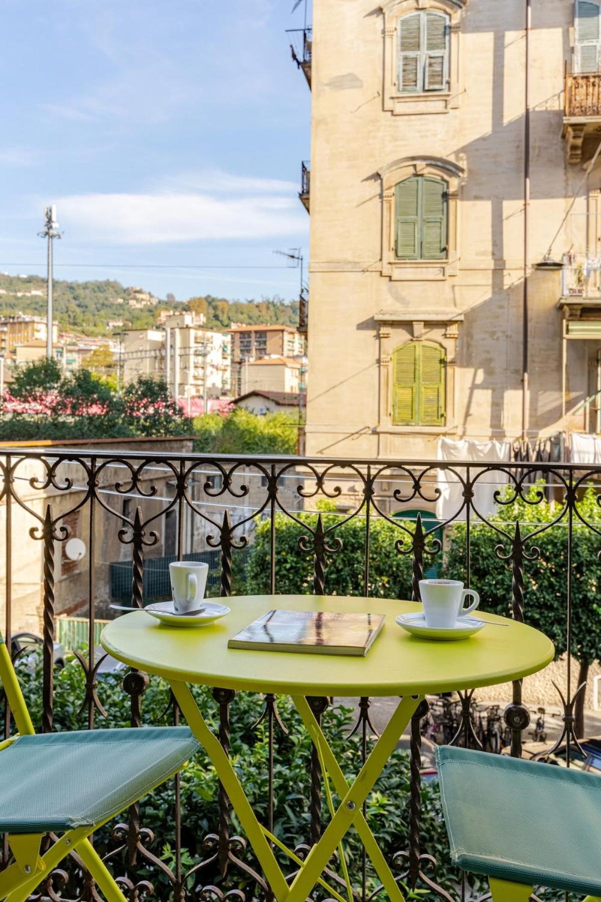 Domvs V Terrae Apartment La Spezia Bagian luar foto